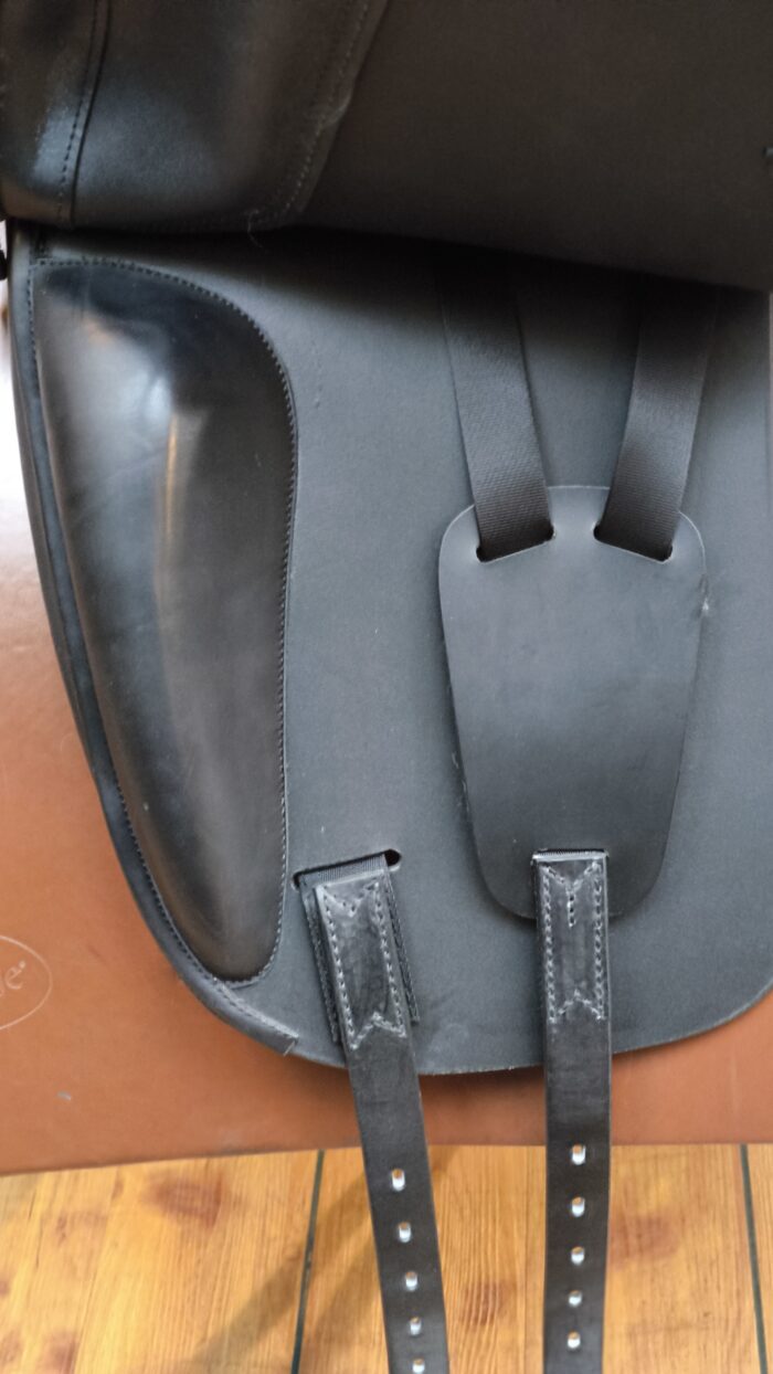 Amerigo Ame Dressursattel – Bild 5